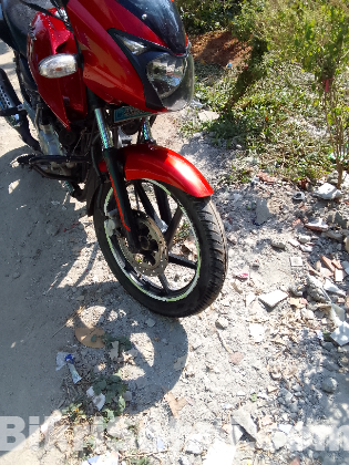 Pulsar 150c